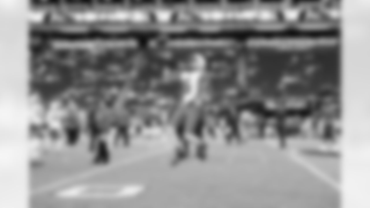 Safety Rayshawn Jenkins (5) before a NFL football game between the Cleveland Browns and Las Vegas Raiders on November 23, 2025 at Allegiant Stadium.