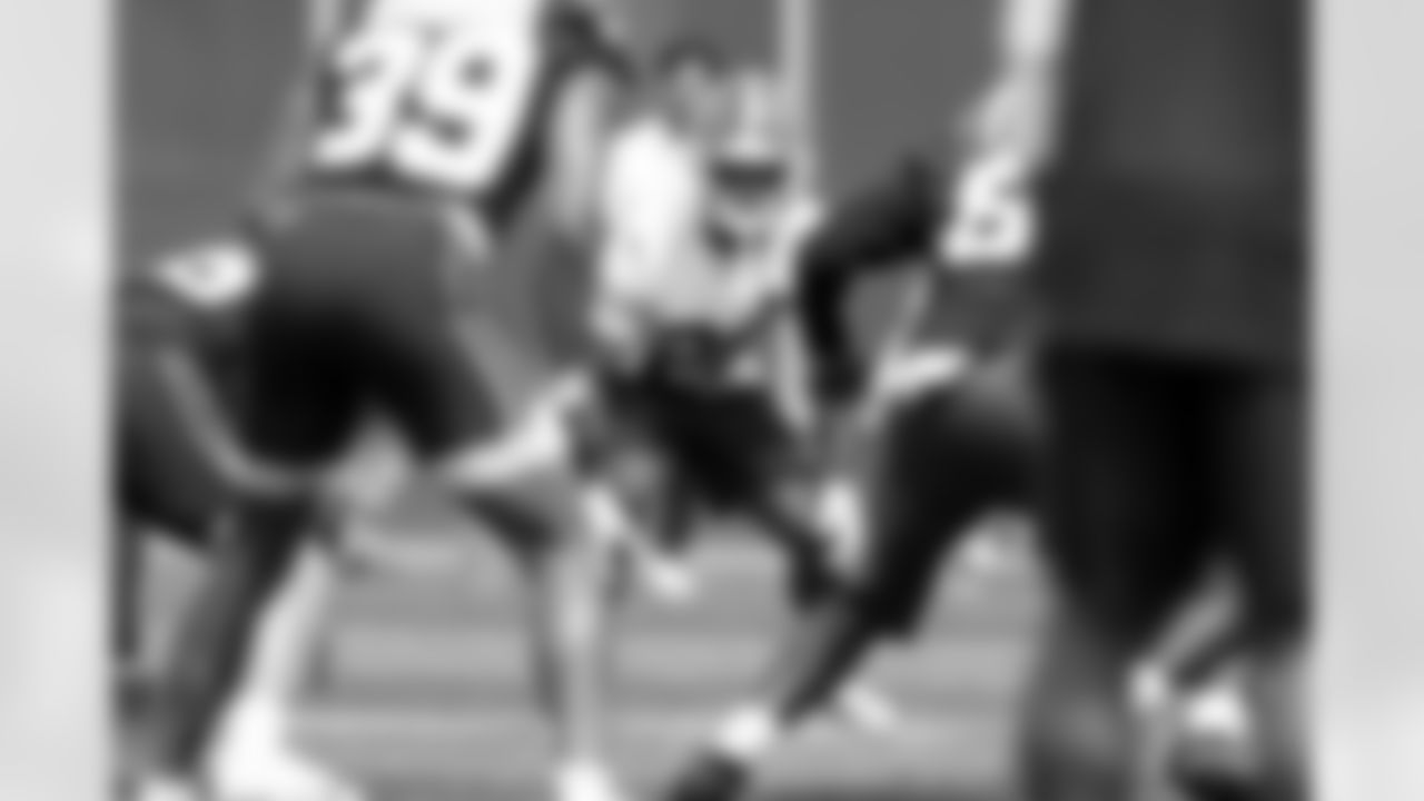Cornerback Myles Harden (26) during the third day of mandatory minicamp at CrossCountry Mortgage Campus on June 12, 2025.