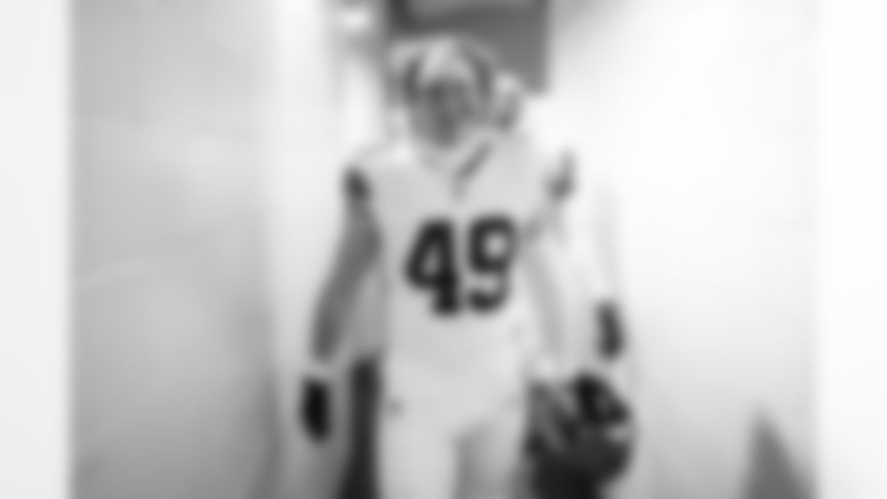 Linebacker Carson Schwesinger (49) before a NFL football game between the Cleveland Browns and Chicago Bears on December 14, 2025 at Soldier Field. The Browns lost 3-31.