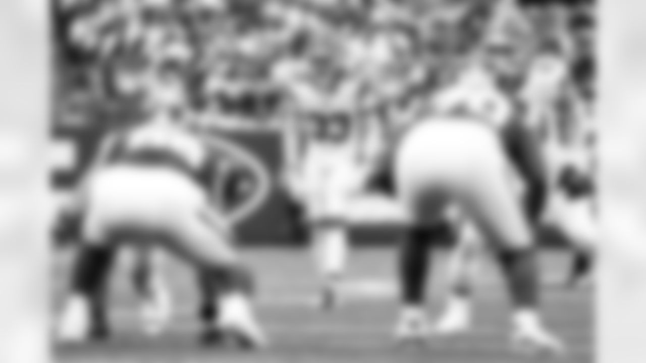 Safety Ronnie Hickman Jr. (33) during a NFL football game between the Cleveland Browns and New York Jets on November 9, 2025 at MetLife Stadium.