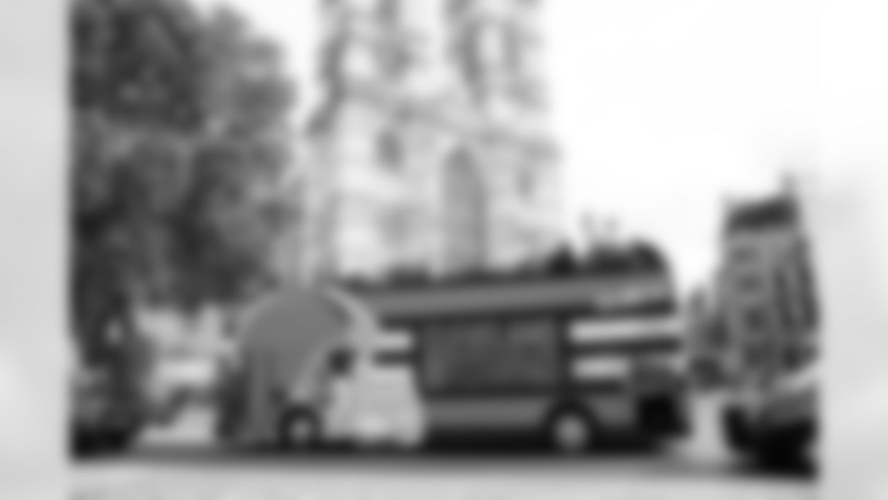 Double Decker Bus Tours in Downtown London on October 4, 2025.