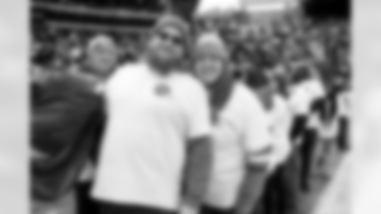 Bud Light Folds of Honor U.S. Flag Holders before a NFL football game between the San Francisco 49ers and Cleveland Browns on November 30, 2025 at Huntington Bank Field. The Browns lost 8-26.