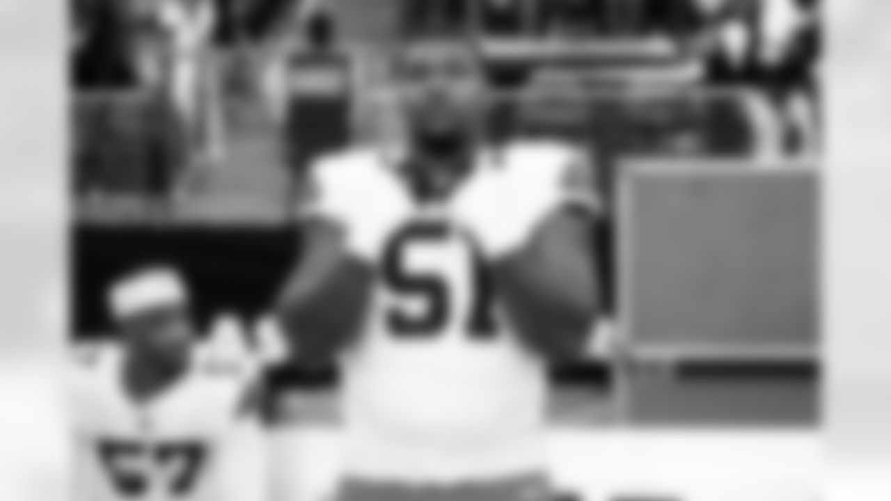 Defensive tackle Mike Hall Jr. (51) before a NFL football game between the Cleveland Browns and Las Vegas Raiders on November 23, 2025 at Allegiant Stadium. The Browns won 24-10.