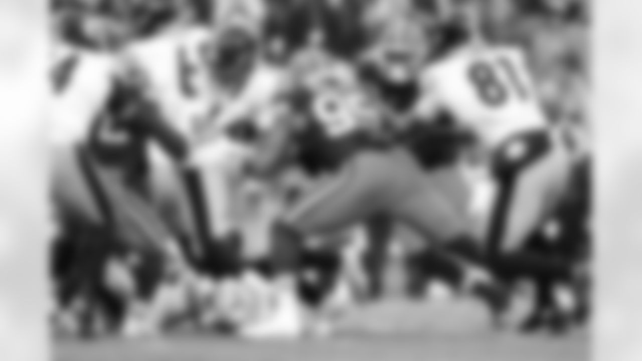 Defensive end Myles Garrett (95) during a NFL football game between the Pittsburgh Steelers and Cleveland Browns on December 28, 2025 at Huntington Bank Field.