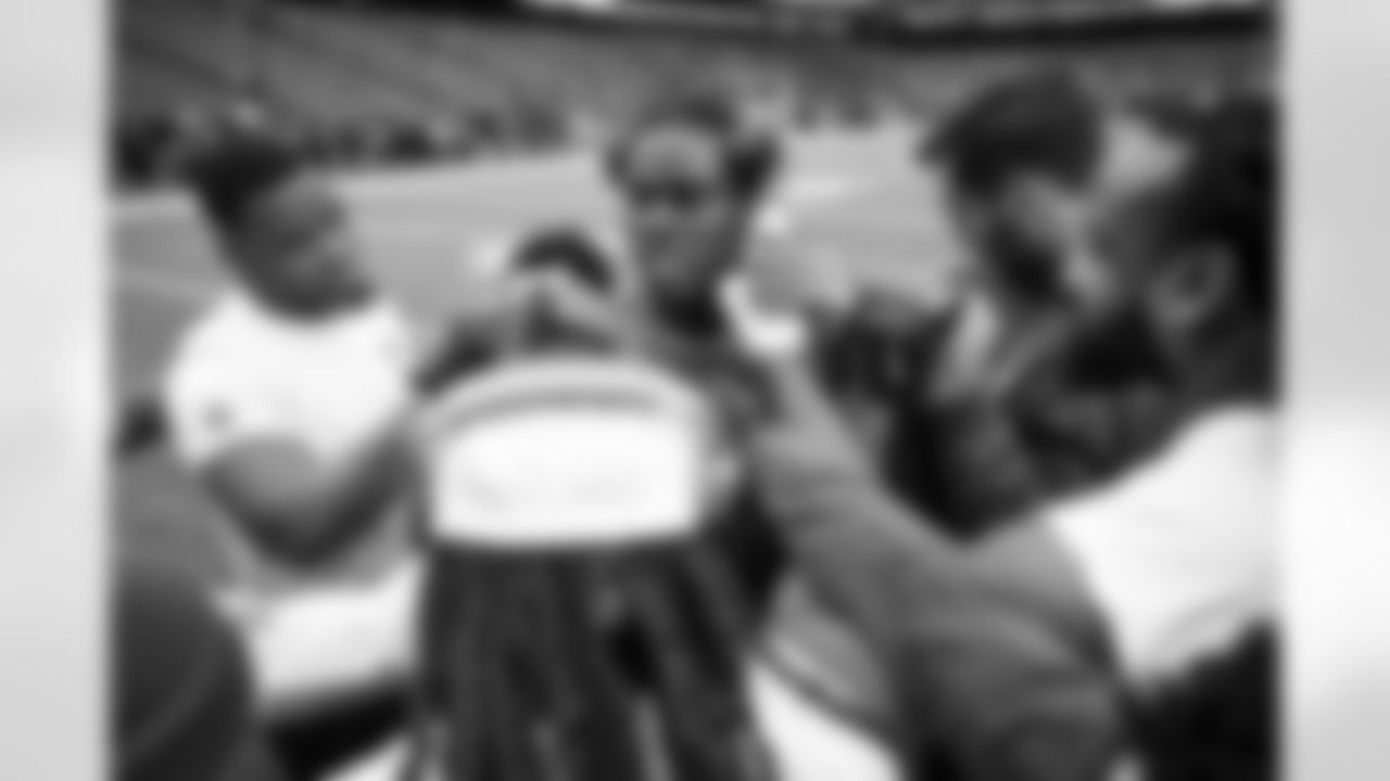 Tight end David Njoku (85) before a NFL Wild Card playoff football game between the Cleveland Browns and Houston Texans on January 13, 2024 at NRG Stadium.
