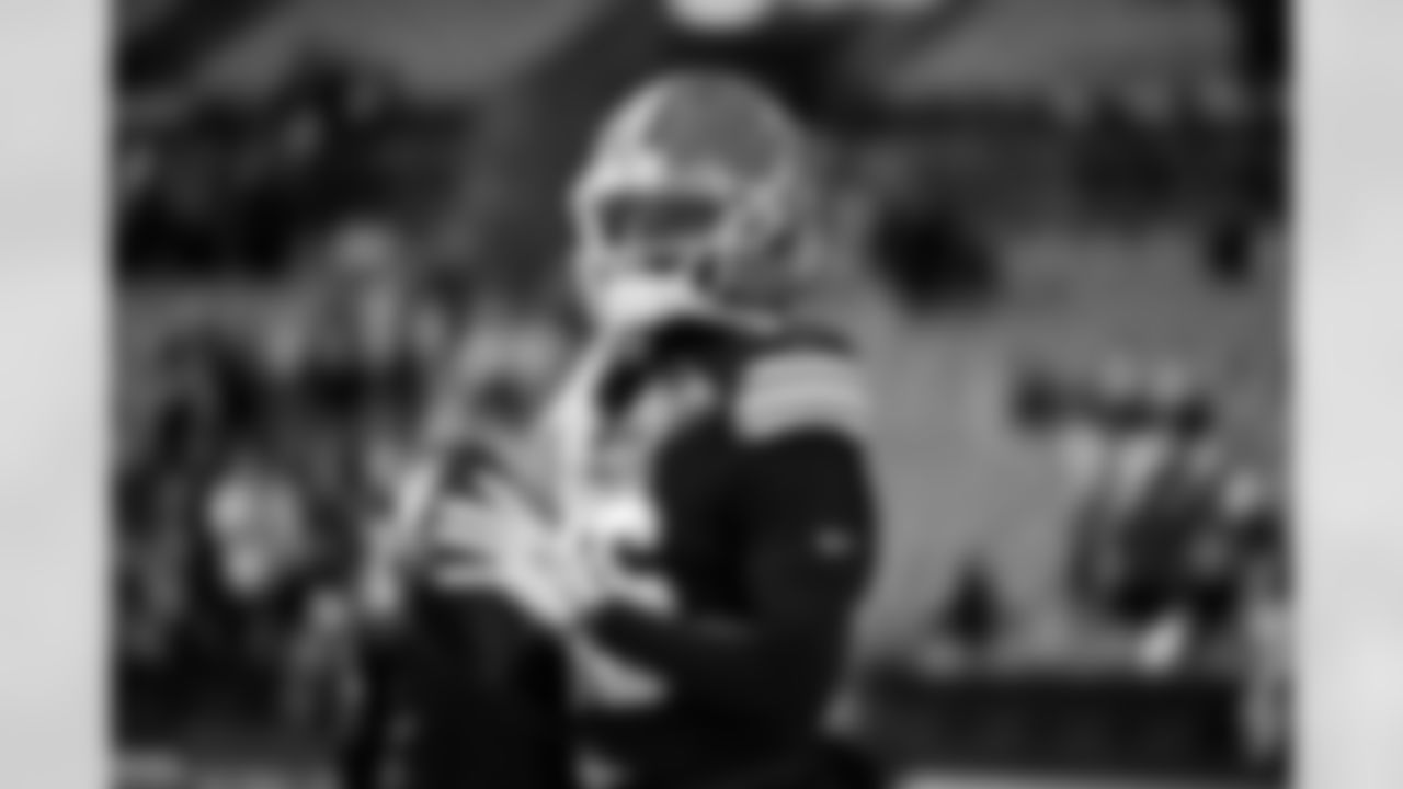 Wide receiver Isaiah Bond (16) before a NFL football game between the Buffalo Bills and Cleveland Browns on December 21, 2025 at Huntington Bank Field.