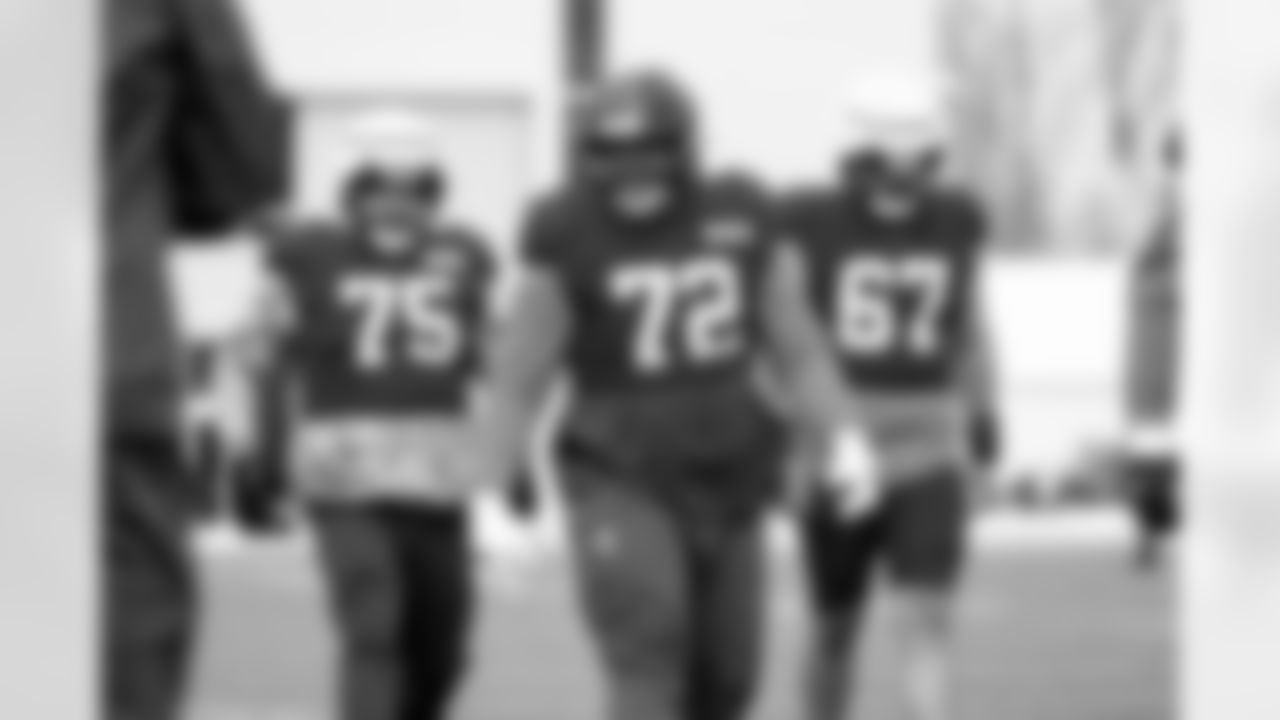 Offensive tackle KT Leveston (72) during practice at CrossCountry Mortgage Campus on December 3, 2025.