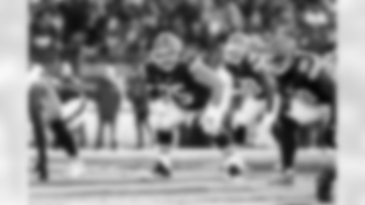 Offensive guard Joel Bitonio (75) during a NFL football game between the Buffalo Bills and Cleveland Browns on December 21, 2025 at Huntington Bank Field.