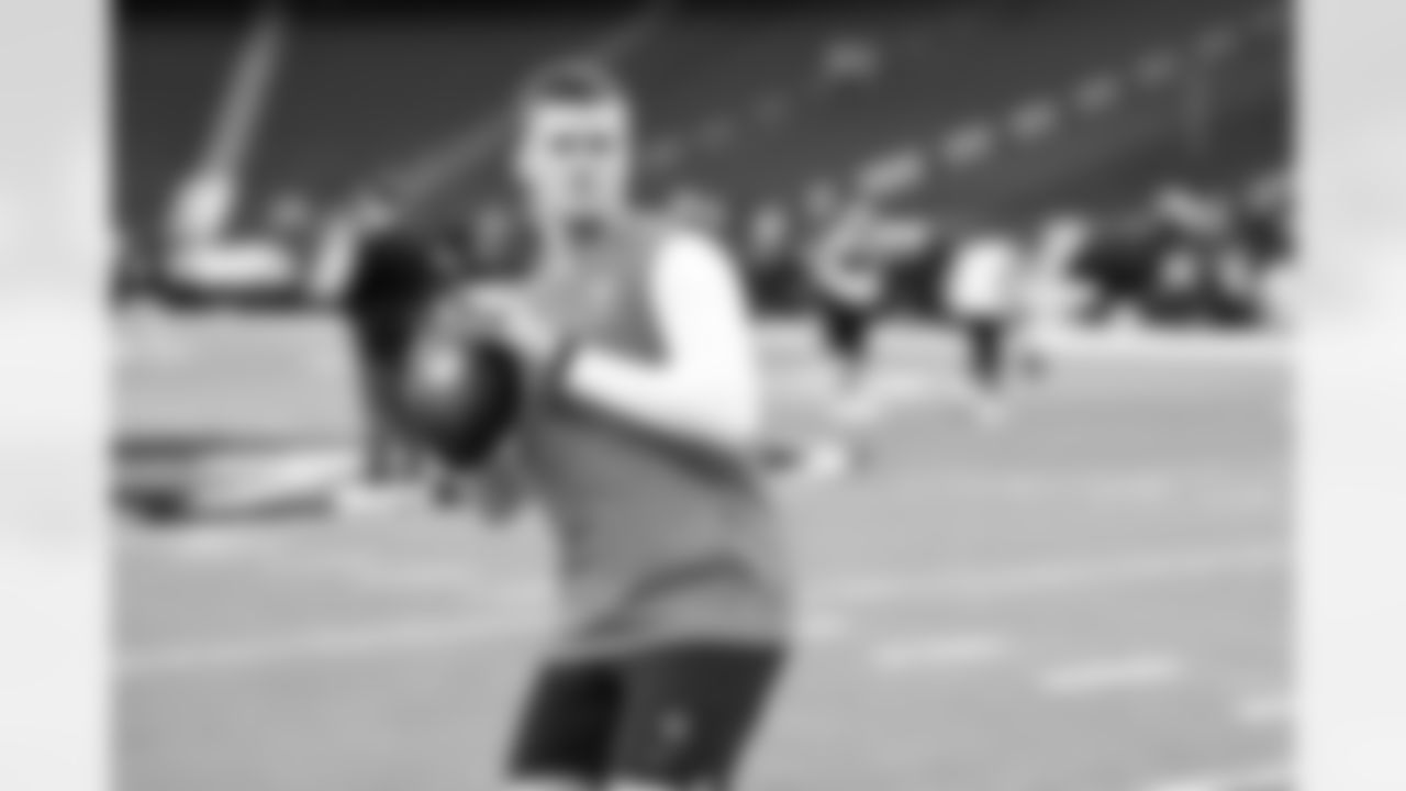 Quarterback Bailey Zappe (11) before a NFL football game between the Cleveland Browns and Las Vegas Raiders on November 23, 2025 at Allegiant Stadium.