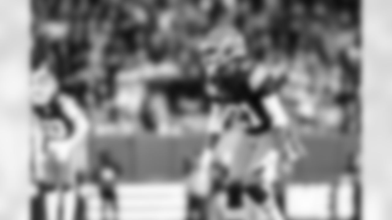 Cornerback Denzel Ward (21) during a NFL football game between the Baltimore Ravens and Cleveland Browns on November 16, 2025 at Huntington Bank Field.