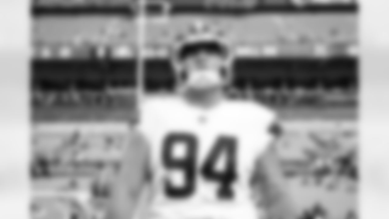 Defensive tackle Mason Graham (94) before a preseason NFL football game between the Cleveland Browns and Carolina Panthers on August 8, 2025 at Bank of America Stadium.