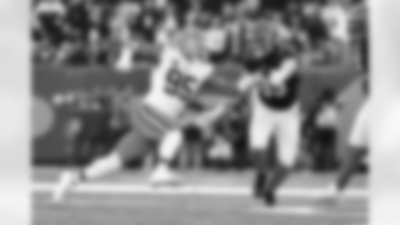 Defensive end Myles Garrett (95) during a NFL football game between the Cleveland Browns and Cincinnati Bengals on January 4, 2026 at Paycor Stadium.