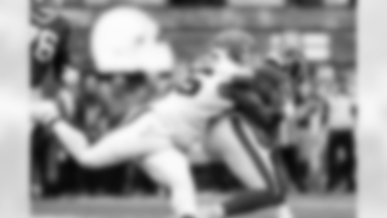 11.0 - Defensive end Myles Garrett (95) sacks Jets Quarterback Justin Fields (7)