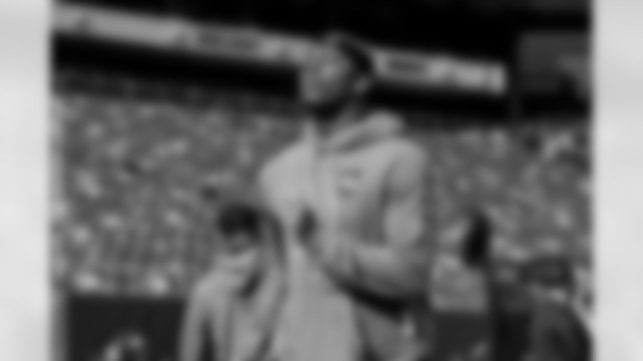 Safety Christopher Edmonds (41) before a NFL football game between the Cleveland Browns and New York Jets on November 9, 2025 at MetLife Stadium.