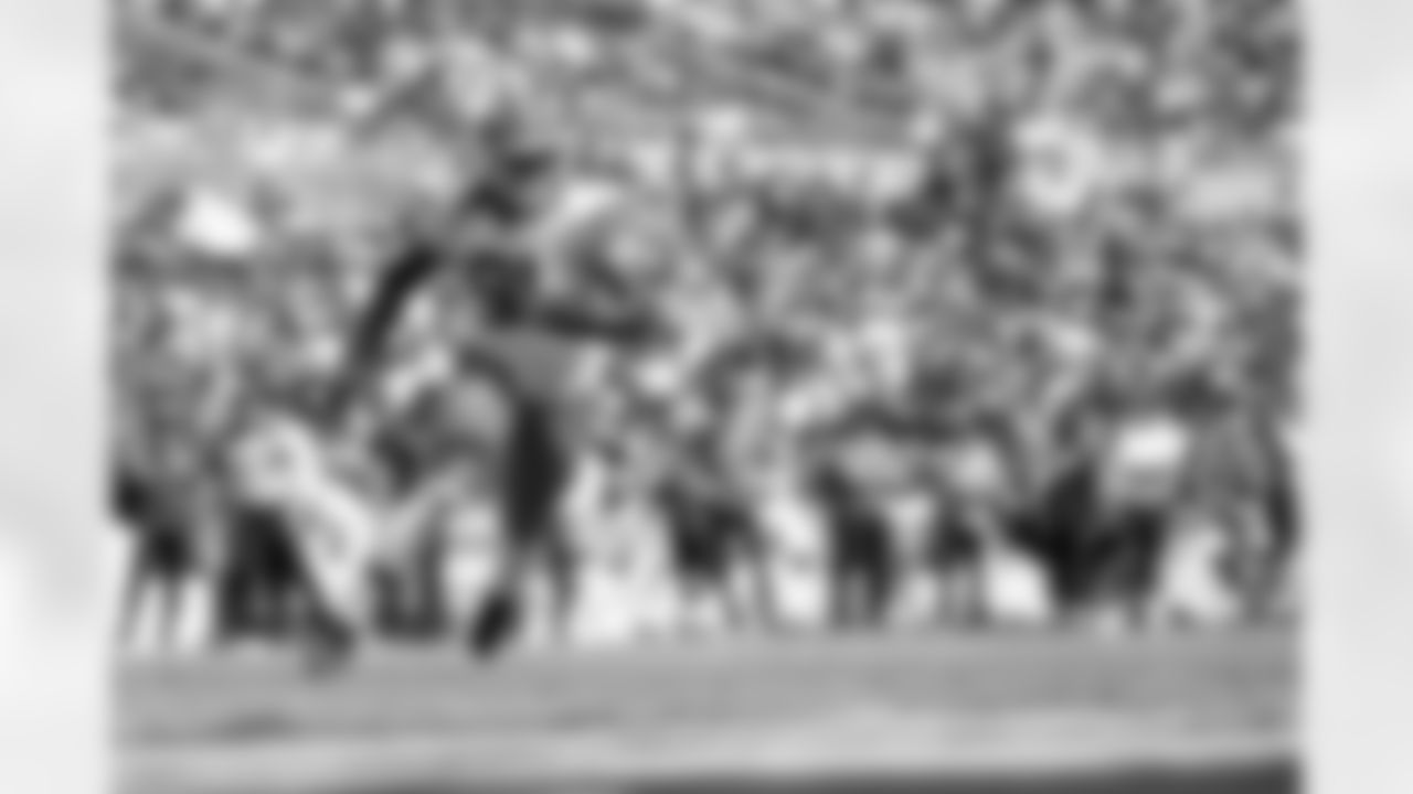 Defensive end Alex Wright (91) during a NFL football game between the Cleveland Browns and Baltimore Ravens on September 14, 2025 at M&T Bank Stadium. The Browns lost 17-41.