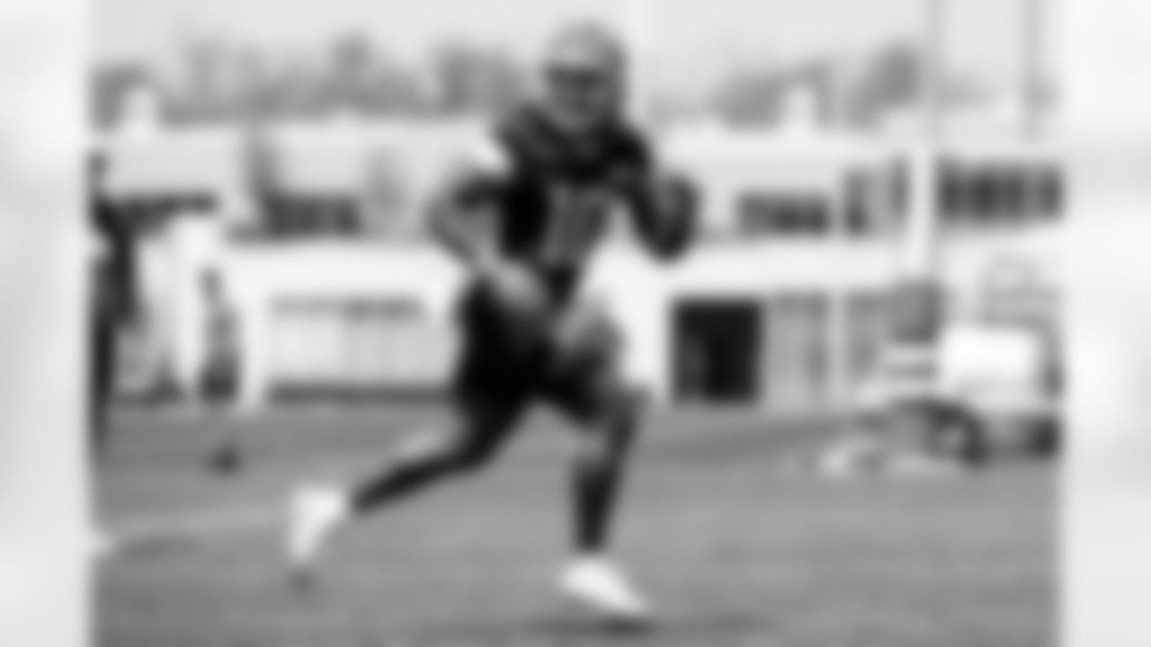 Running back Quinshon Judkins (10) during fieldwork on the second day of Rookie Minicamp at CrossCountry Mortgage Campus on May 10, 2025.