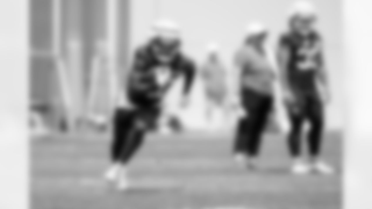 Running back Dylan Sampson (22) during Day 6 of Training Camp at CrossCountry Mortgage Campus on July 29, 2025.