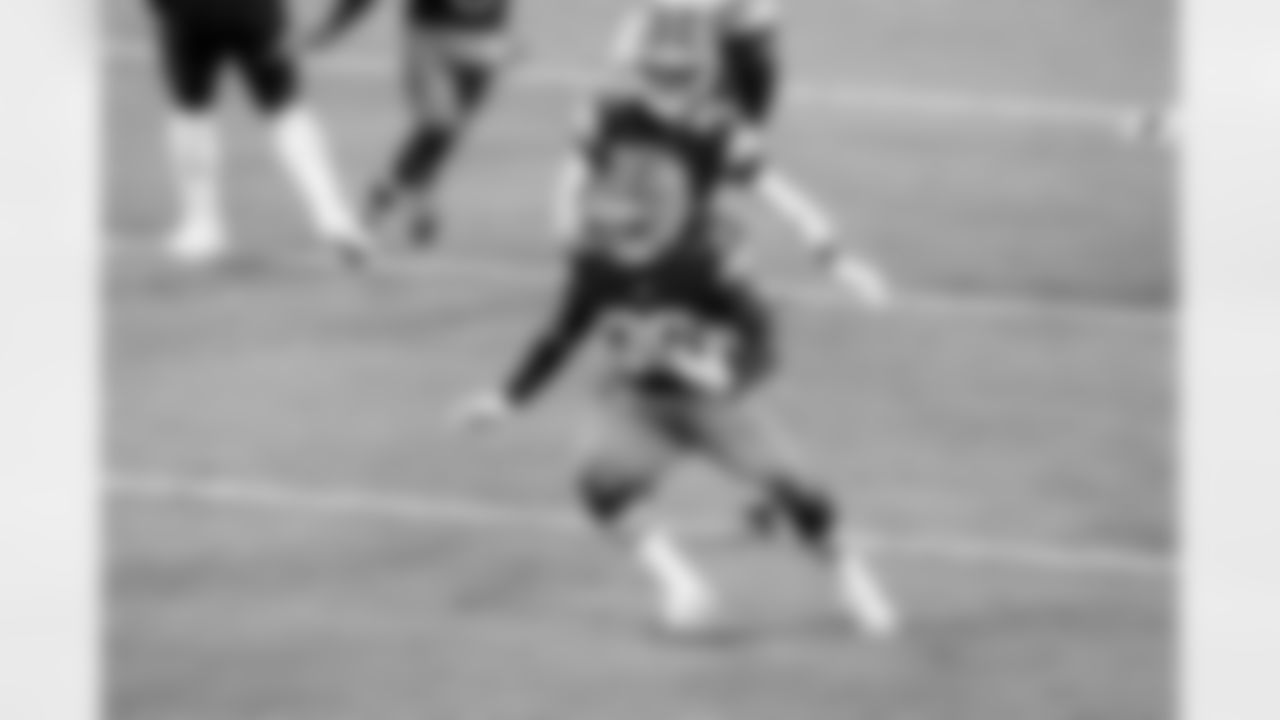 Linebacker Devin Bush (30) during a NFL football game between the Baltimore Ravens and Cleveland Browns on November 16, 2025 at Huntington Bank Field. The Browns lost 16-23.