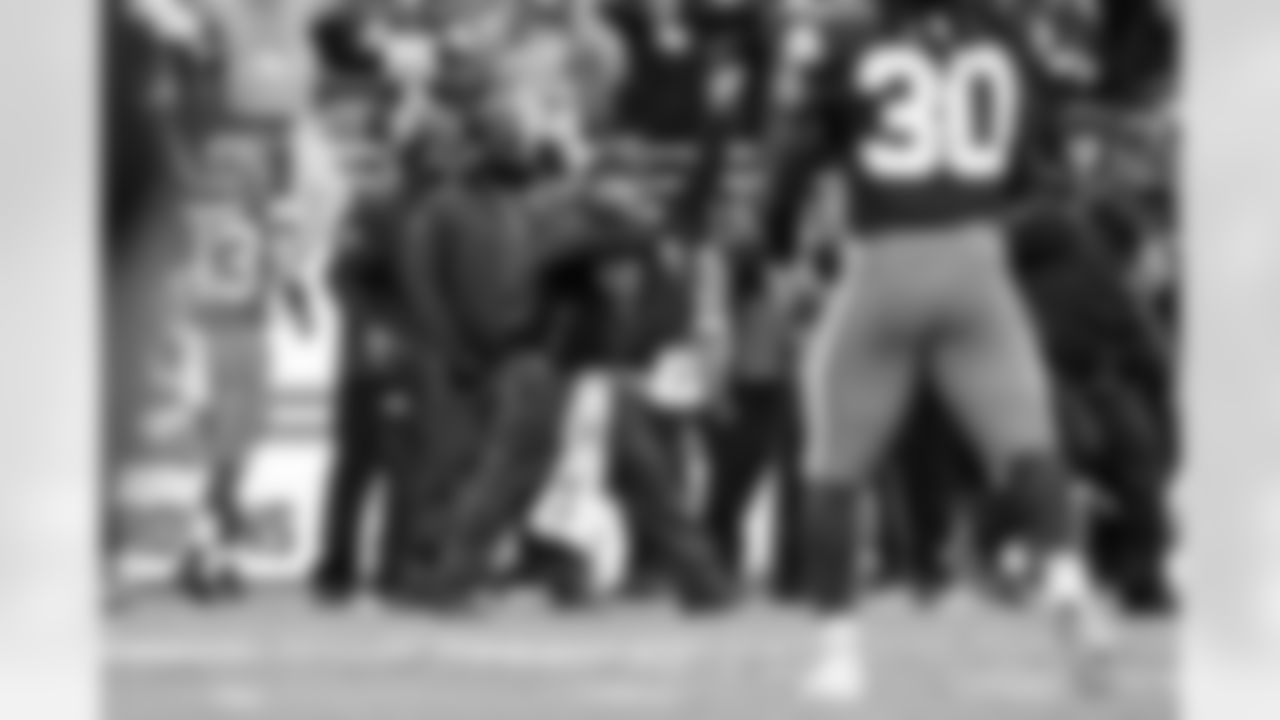 Safeties Coach Ephraim Banda during a NFL football game between the Pittsburgh Steelers and Cleveland Browns on December 28, 2025 at Huntington Bank Field.
