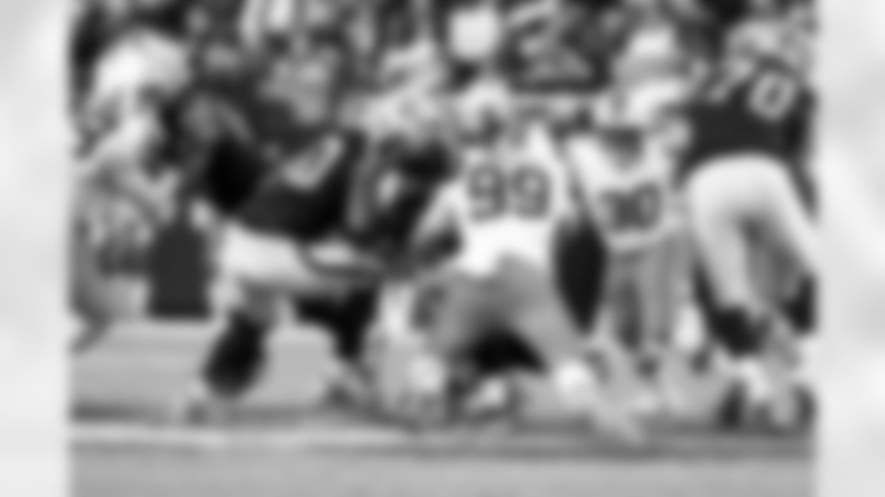 Defensive end Cameron Thomas (99) during a NFL football game between the Cleveland Browns and Las Vegas Raiders on November 23, 2025 at Allegiant Stadium.