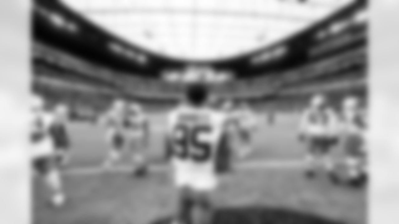 Defensive end Myles Garrett (95) before a NFL football game between the Cleveland Browns and Las Vegas Raiders on November 23, 2025 at Allegiant Stadium.