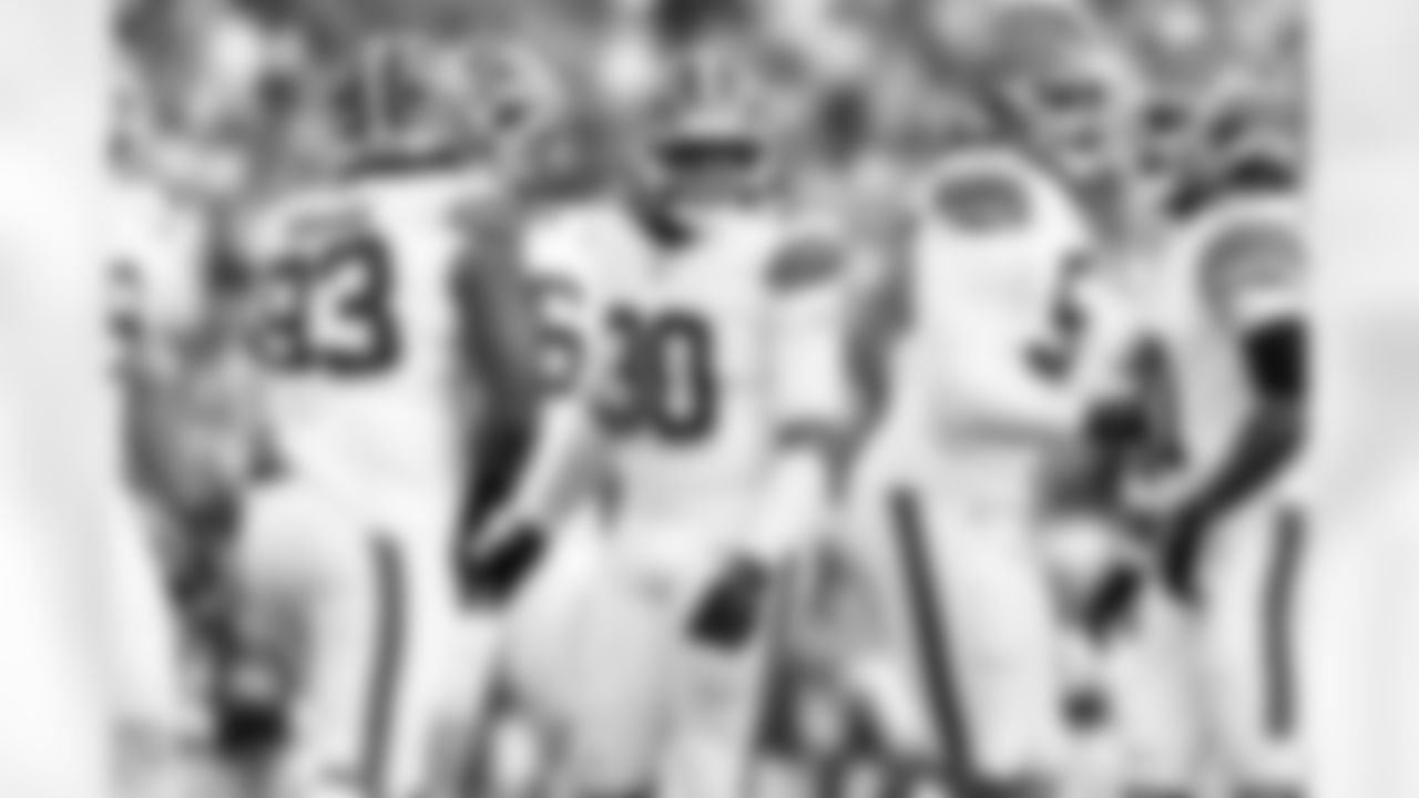 Linebacker Devin Bush (30) during a NFL football game between the Cleveland Browns and New England Patriots on October 26, 2025 at Gillette Stadium. The Browns lost 13-32.