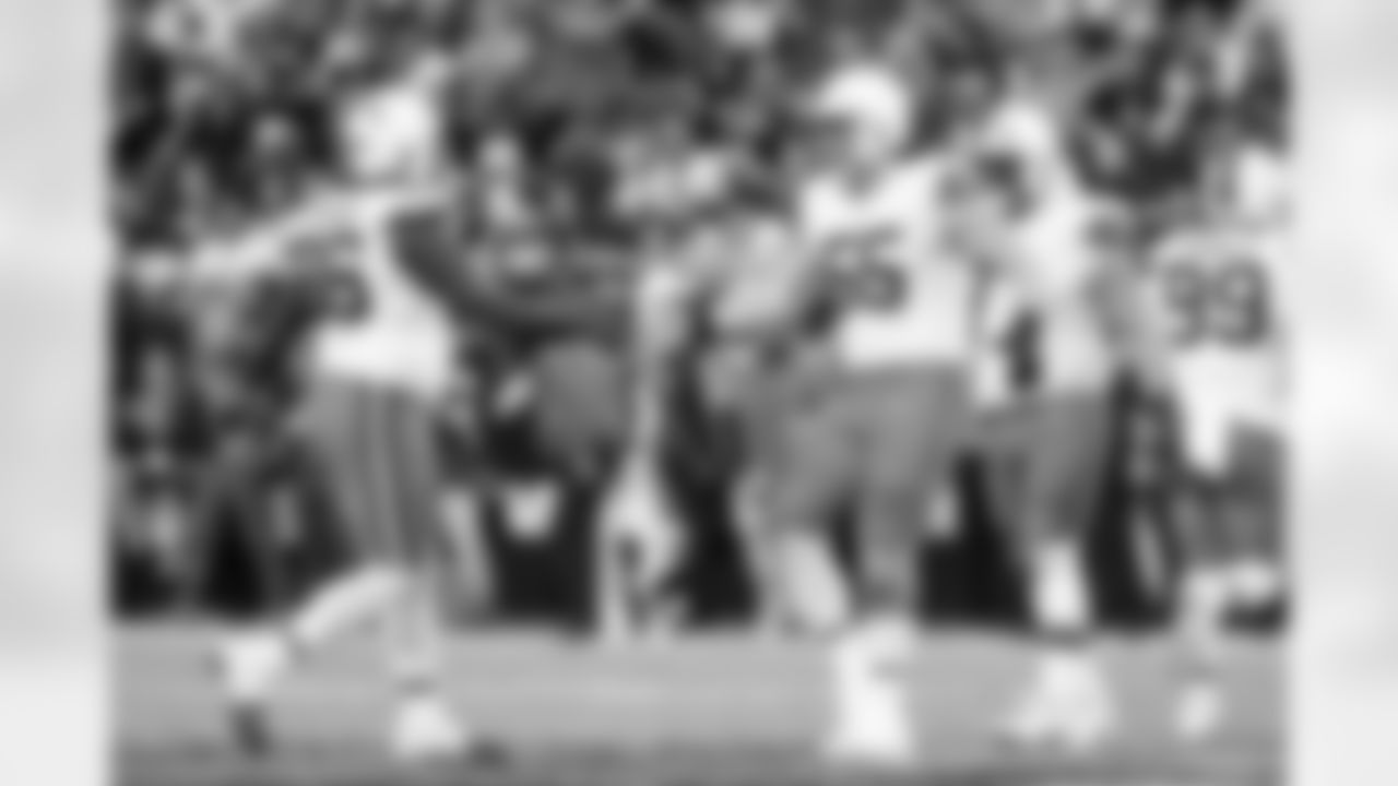 Defensive tackle Maliek Collins (96) and Center Ethan Pocic (55) during a NFL football game between the Cleveland Browns and Las Vegas Raiders on November 23, 2025 at Allegiant Stadium. The Browns won 24-10.