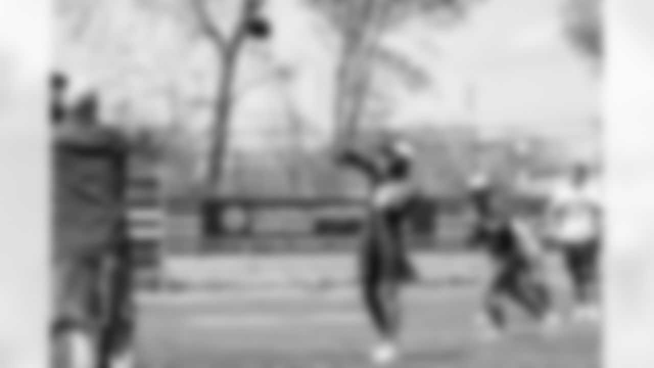 Quarterback Tyler Huntley (10) during a workout in Phase II of the offseason at CrossCountry Mortgage Campus on April 29, 2024.