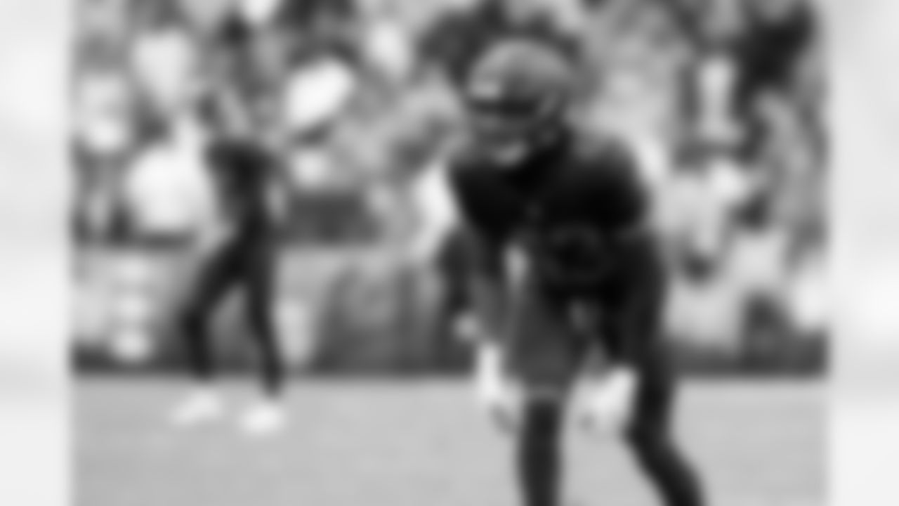 Linebacker Mohamoud Diabate (43) during a NFL football game between the Miami Dolphins and Cleveland Browns on October 19, 2025 at Huntington Bank Field. The Browns won 31-6.