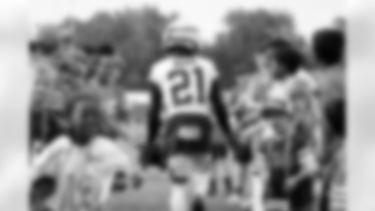 Cornerback Denzel Ward (21) during Day 4 of Training Camp at CrossCountry Mortgage Campus on July 26, 2025.