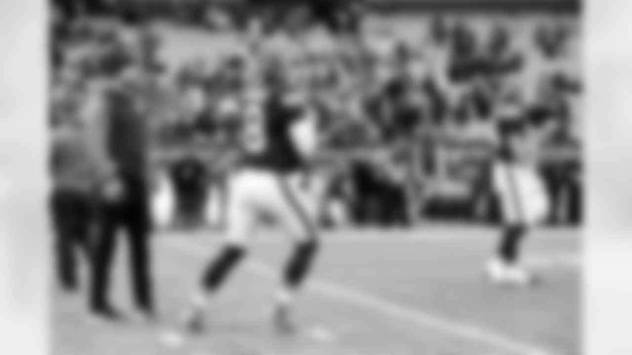 Quarterback Dillon Gabriel (8) before a NFL football game between the San Francisco 49ers and Cleveland Browns on November 30, 2025 at Huntington Bank Field.