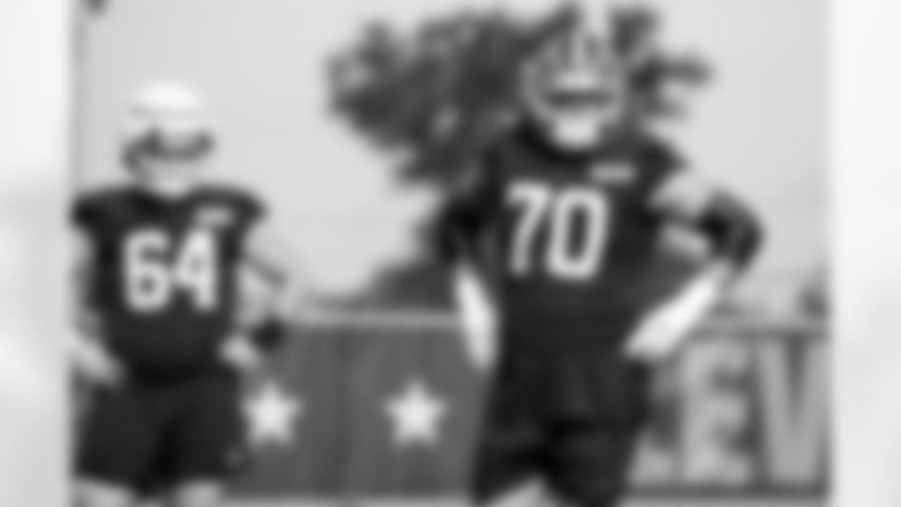 Offensive guard Zak Zinter (70) during Day 4 of Training Camp at CrossCountry Mortgage Campus on July 26, 2025.