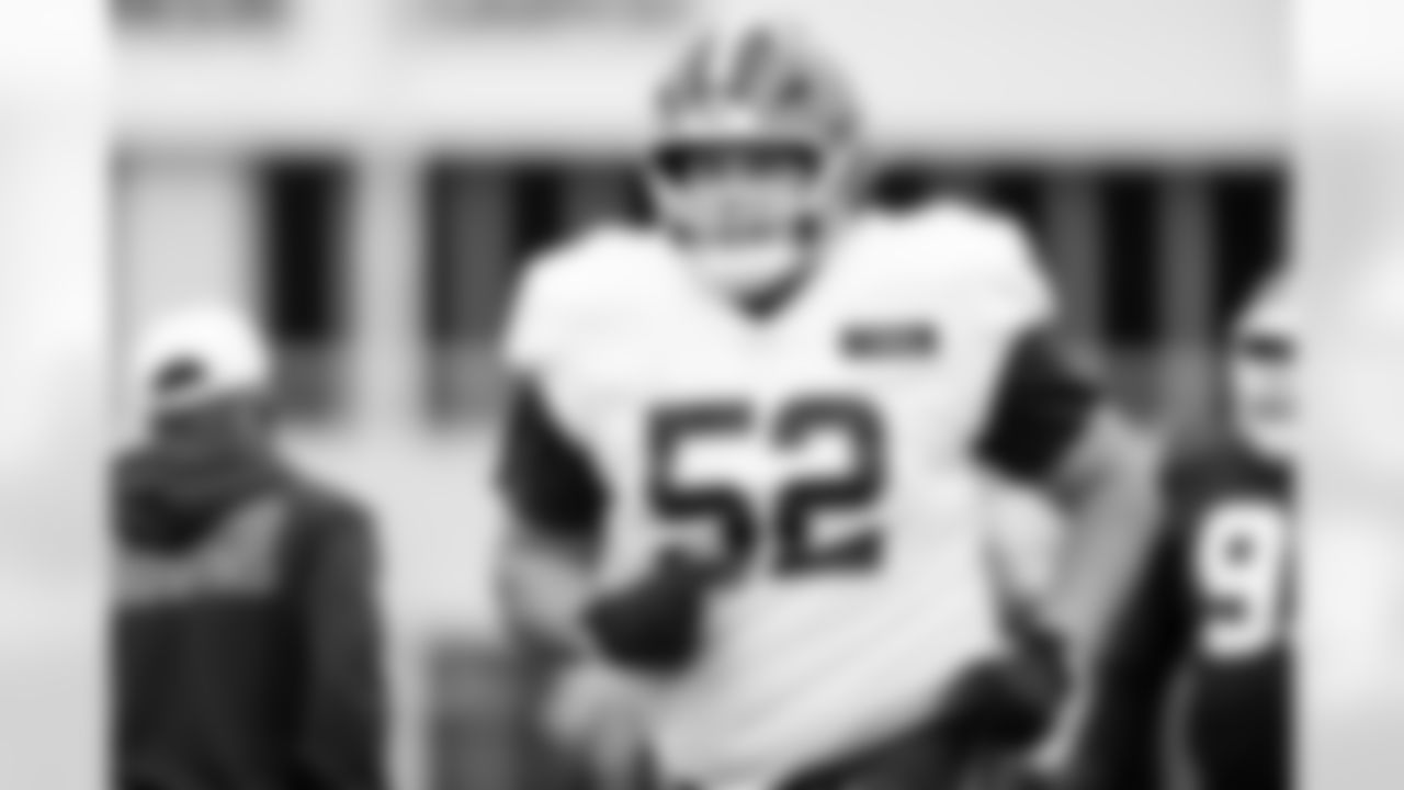 Offensive lineman Garrett Dellinger (52) during practice at CrossCountry Mortgage Campus on November 5, 2025.