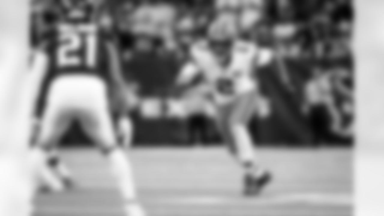 Wide Receiver Amari Cooper (2) during a NFL football game between the Cleveland Browns and Houston Texans on December 24, 2023 at NRG Stadium.