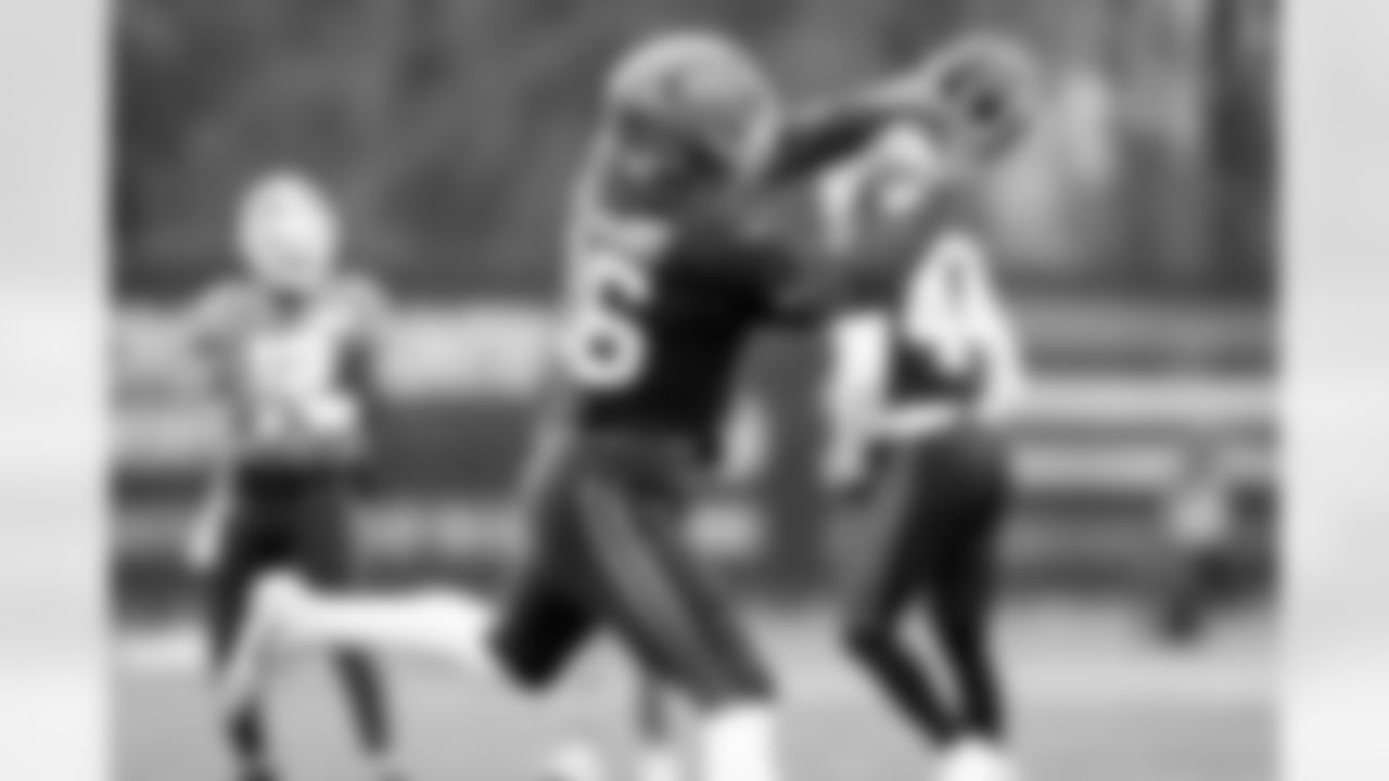 Tight end Blake Whiteheart (86) during practice at CrossCountry Mortgage Campus on November 26, 2025.