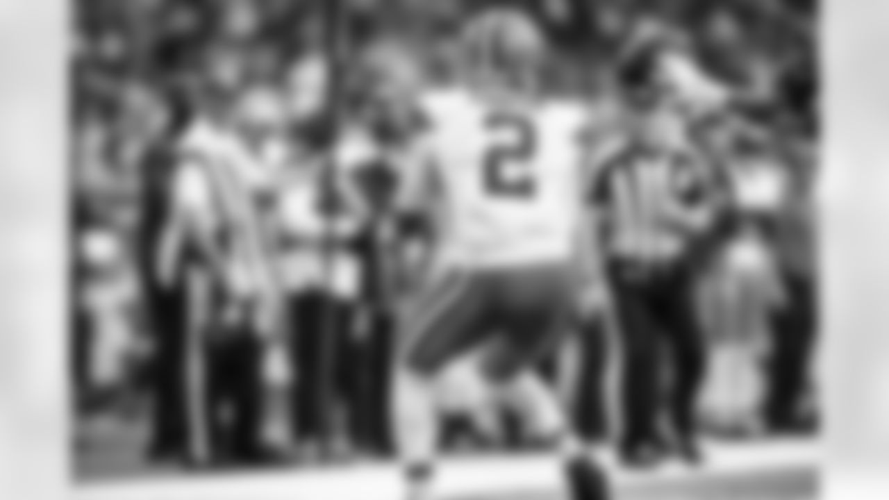 Wide Receiver Amari Cooper (2) during a NFL football game between the Cleveland Browns and Houston Texans on December 24, 2023 at NRG Stadium.