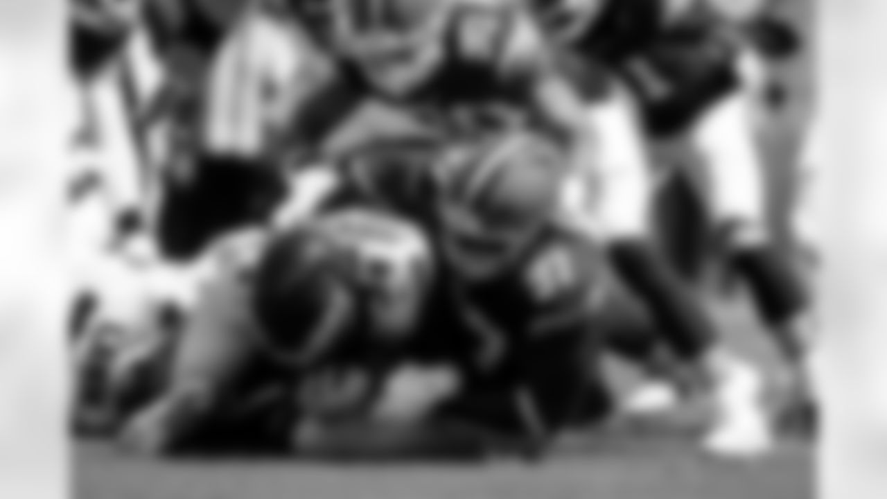 Defensive tackle Jowon Briggs (97) during a preseason NFL football game between the Cleveland Browns and Philadelphia Eagles on August 16, 2025 at Lincoln Financial Field. The Browns won 22-13.