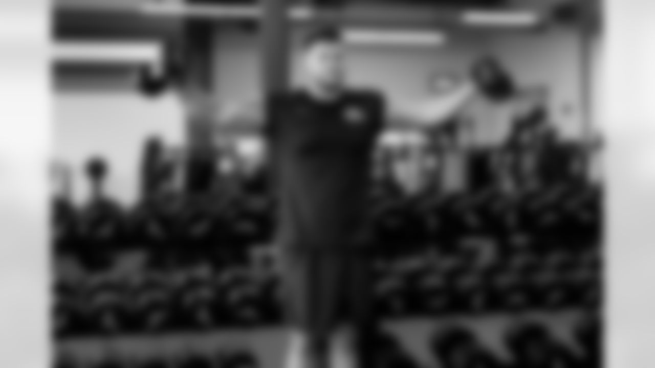 Offensive guard Zak Zinter (70) during a workout in Phase I of the offseason at CrossCountry Mortgage Campus on April 23, 2025.