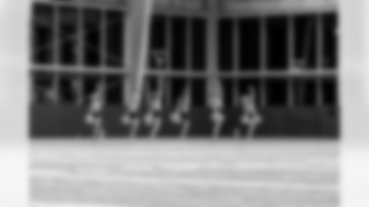 TAMPA, FL - November 06, 2025 - Tampa Bay Buccaneers Cheerleaders during Field Rehearsal at AdventHealth Training Center. Photo By Tori Richman/Tampa Bay Buccaneers