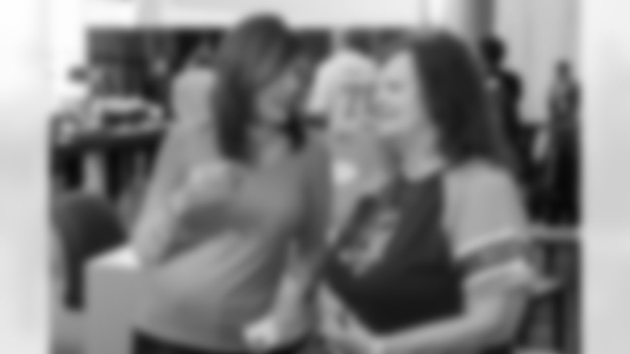 TAMPA, FL - December 11, 2025 - The 1976 Tampa Bay Buccaneers team reunion in the Hyundai Club at Raymond James Stadium. Photo By Mike Carlson/Tampa Bay Buccaneers