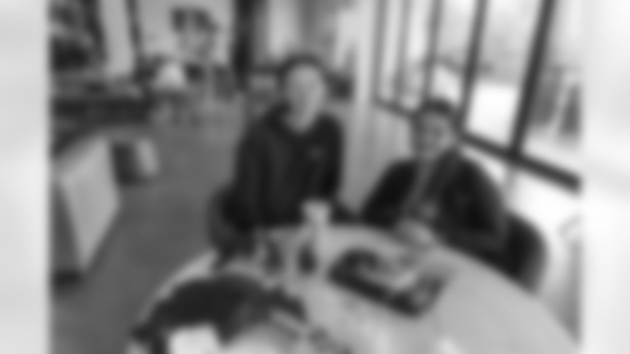 TAMPA, FL - December 06, 2025 - She is Football Bayshore Walk: Raise The Flags event with Bayshore Breakfast Club and Tampa Girls Social & Wellness at Hyde House Public Studio. Photo By Mike Carlson/Tampa Bay Buccaneers