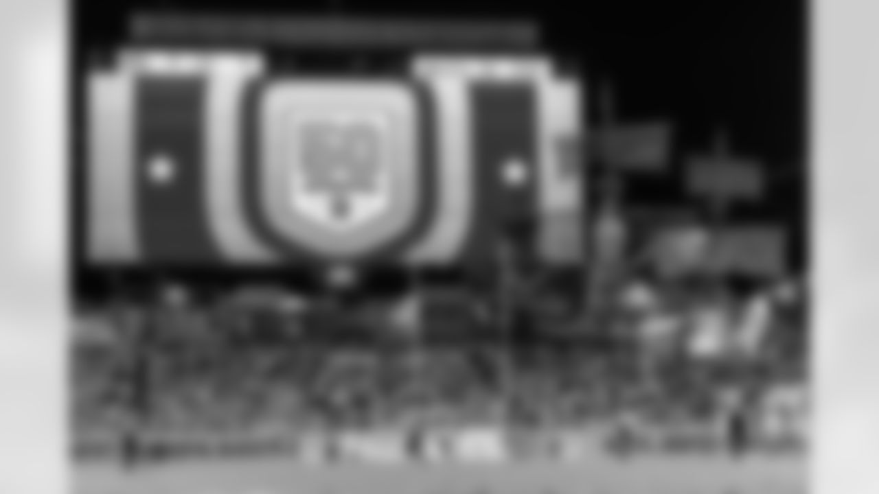 TAMPA, FL - December 11, 2025 - The Tampa Bay Buccaneers and Atlanta Falcons during a regular season game at Raymond James Stadium. The Bucs lost the game, 29-28. Photo By Mike Carlson/Tampa Bay Buccaneers