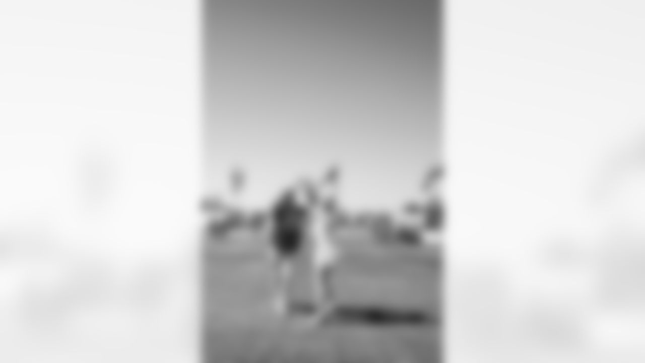 TAMPA, FL - February 13, 2026 - Wide Receiver Tez Johnson #15 of the Tampa Bay Buccaneers during the 2026 Girls Flag Football Preseason Classic at AdventHealth Training Center. Photo By Tori Richman/Tampa Bay Buccaneers