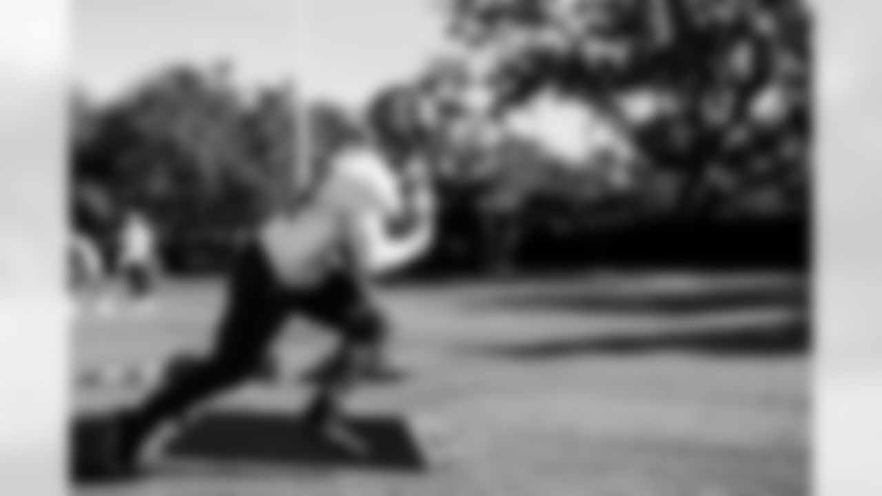 TAMPA, FL - December 17, 2025 - Week 16 practice at AdventHealth Training Center. Photo By Tori Richman/Tampa Bay Buccaneers