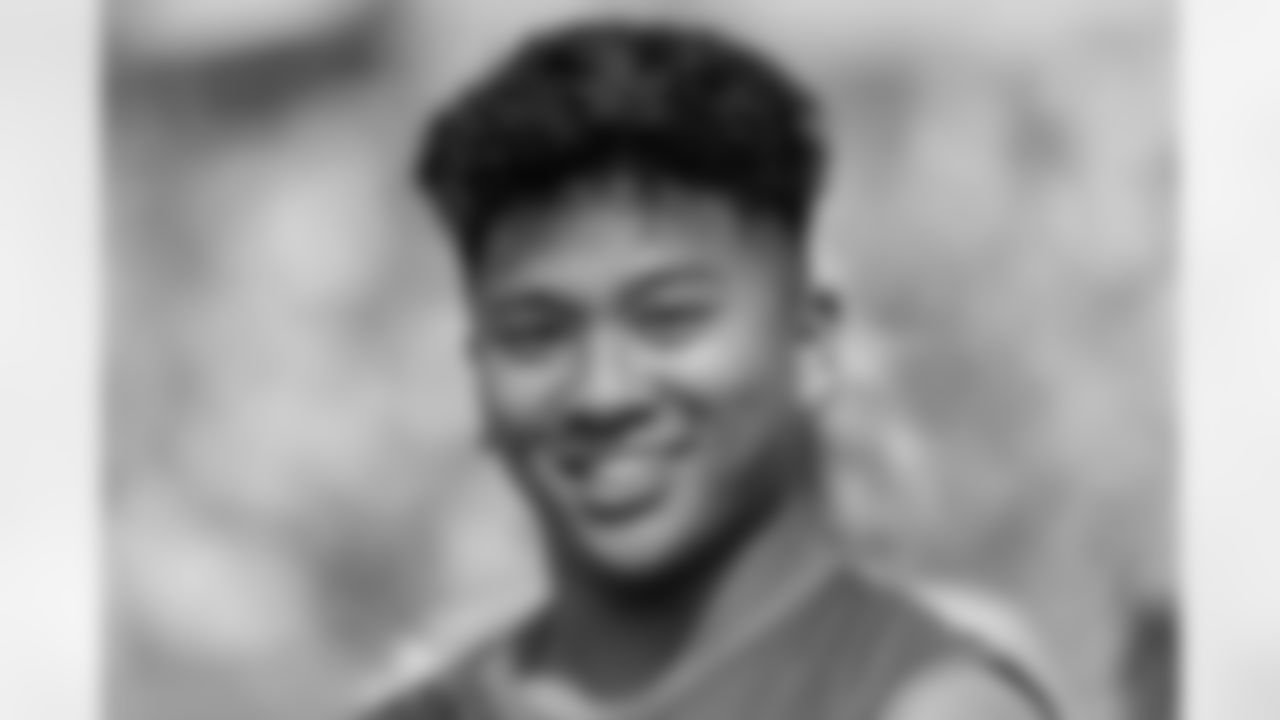 TAMPA, FL - November 09, 2025 - Tampa Bay Buccaneers Cheerleaders during the game between the New England Patriots and Tampa Bay Buccaneers. The Bucs lost the game, 28-23. Photo By Doug DeFelice/Tampa Bay Buccaneers