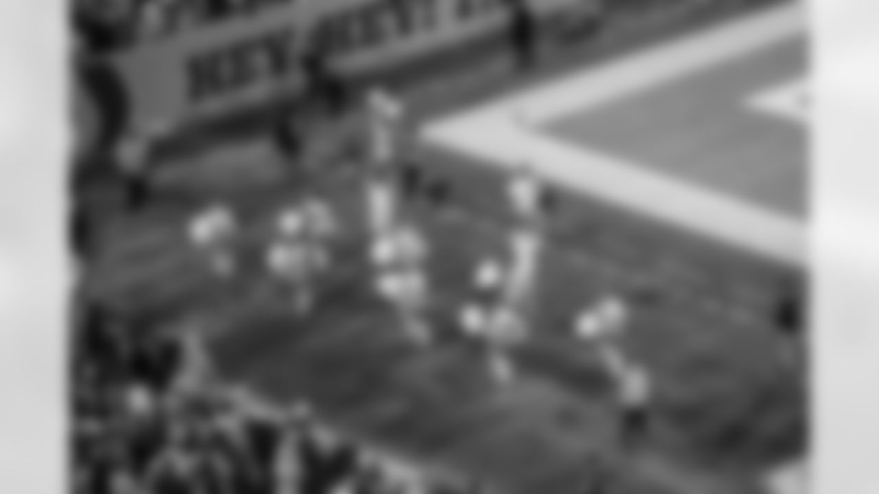 TAMPA, FL - December 11, 2025 - The Tampa Bay Buccaneers and Atlanta Falcons during a regular season game at Raymond James Stadium. The Bucs lost the game, 29-28. Photo By Dave Pullis/Tampa Bay Buccaneers