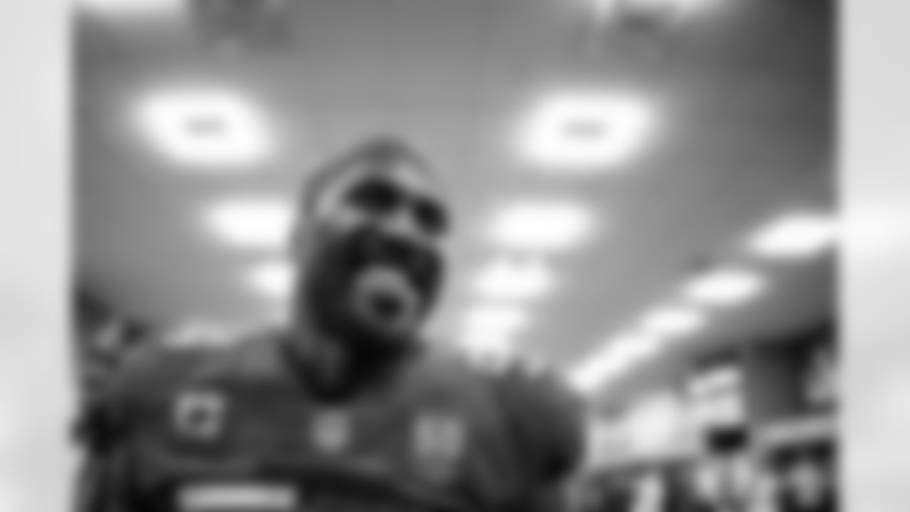 TAMPA, FL - January 03, 2026 - The Carolina Panthers and Tampa Bay Buccaneers play a regular season game at Raymond James Stadium. The Bucs won the game, 16-14. Photo By Kyle Zedaker/Tampa Bay Buccaneers