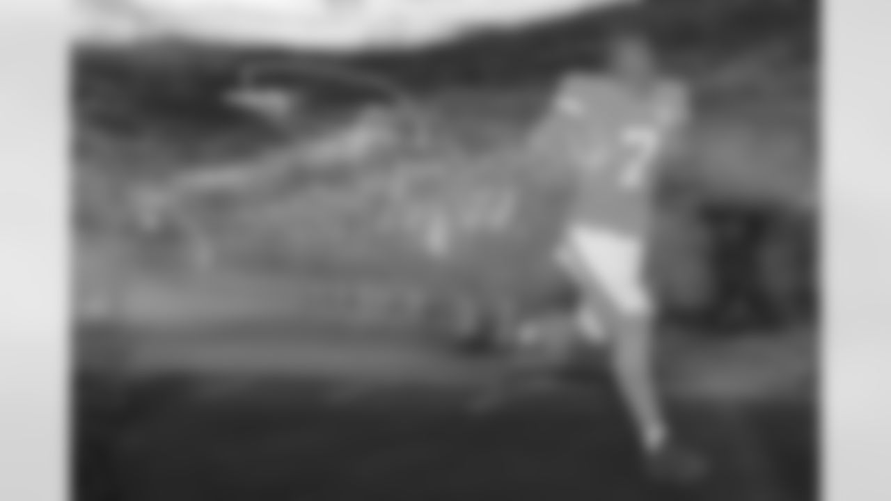 251211_DD_Falcons_Bucs_016