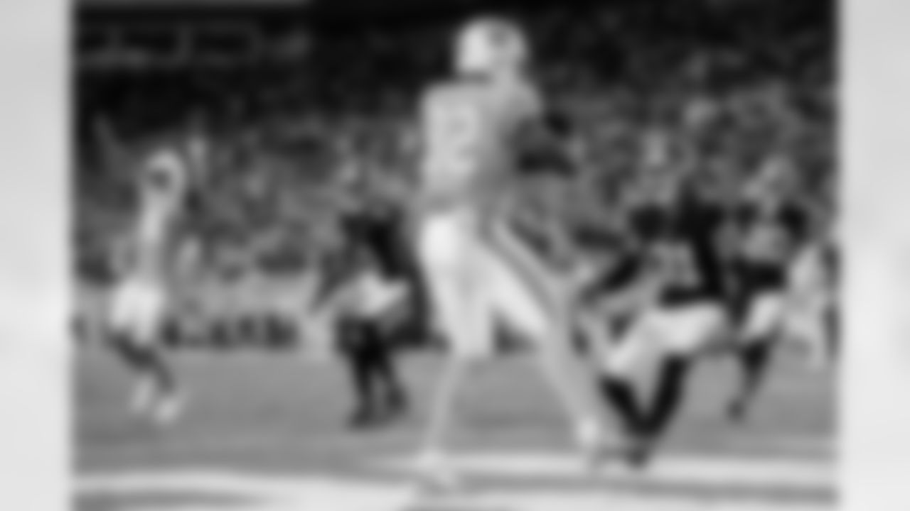 TAMPA, FL - December 11, 2025 - The Tampa Bay Buccaneers and Atlanta Falcons during a regular season game at Raymond James Stadium. The Bucs lost the game, 29-28. Photo By Kyle Zedaker/Tampa Bay Buccaneers