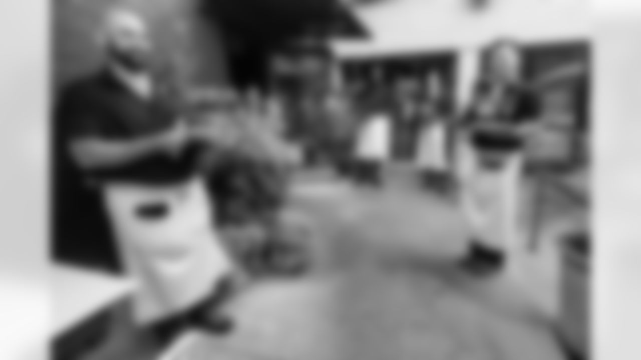 ATLANTA, GA - September 06, 2025 - Luxury Suite Excursion before for the game between the Tampa Bay Buccaneers and Atlanta Falcons. The Bucs won the game, 23-20. Photo By Doug DeFelice/Tampa Bay Buccaneers